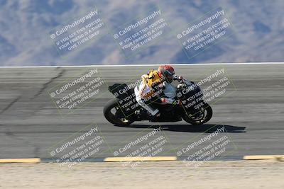 media/May-10-2025-Race Pace (Sat) [[db32fef2da]]/Vested/3-Bowl Set 1 (9am)/